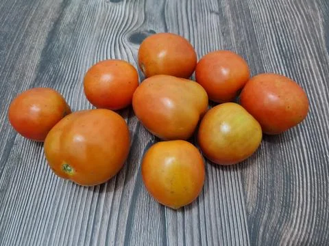 Fresh red tomatoes Stock Photos