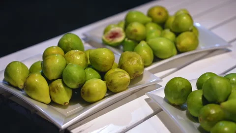 Fresh ripe figs fruit on the table Video stock 264358318