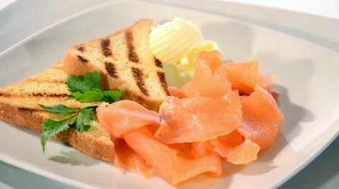 Fresh salmon appetizer Video stock 37692378