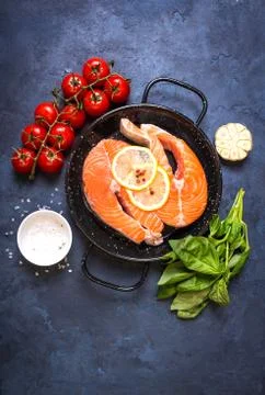 Fresh salmon steaks Stock-Fotos