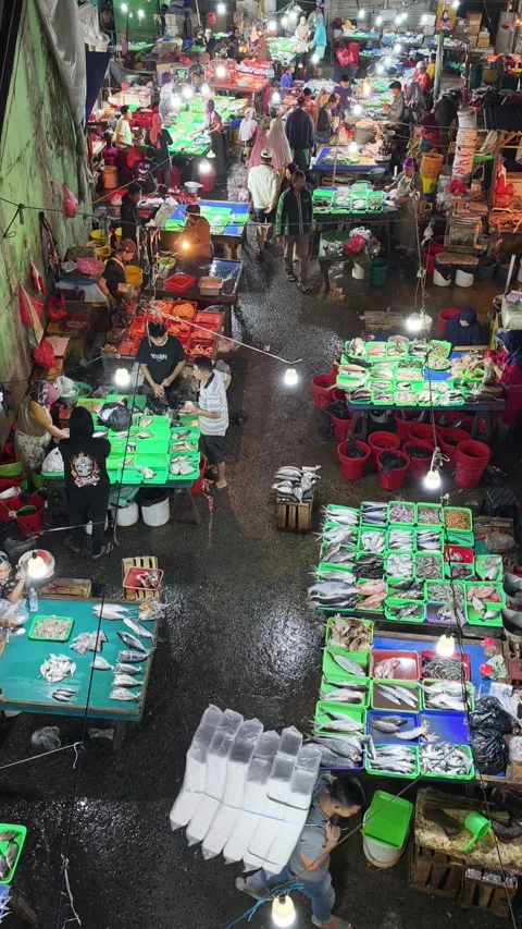 Fresh Seafood and Local Commerce at the Busy Pasar Minggu Traditional Market Stock Footage 340010069