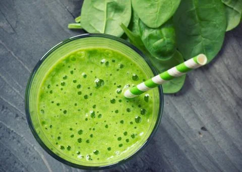 Fresh Spinach smoothie 库存照片