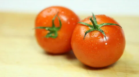 Fresh tomatoes Stock Footage 544586