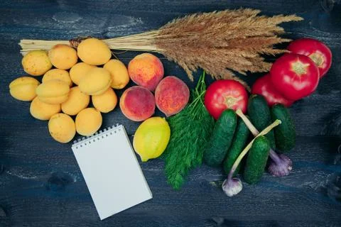 Fresh vegetables for background with decor. Foto stock