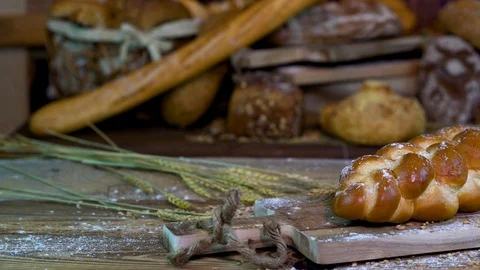 Freshly baked Braided bread close up in the bakery. Stock Footage 109553694