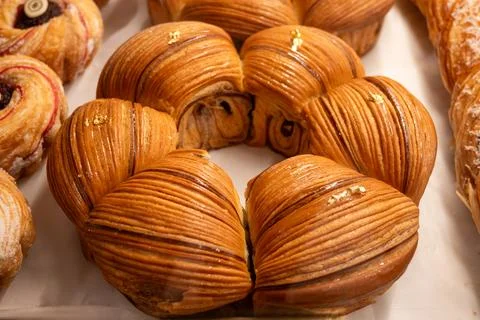 Freshly baked bread buns with crispy golden crust from sourdough, authentic.. Stock-Fotos