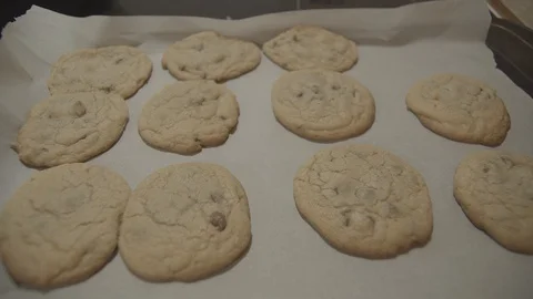 Freshly baked cookie. 库存影片 127475731