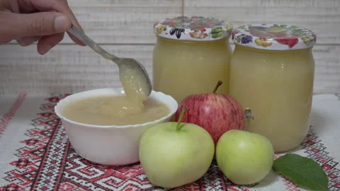 Freshly made applesauce Stock-Footage 327468816