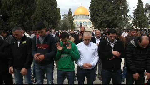 Friday prayers at Al Aqsa Mosque Stock Footage 10795822