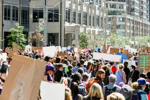 'Fridays for Future' climate change protest in Toronto, Canada. Foto stock