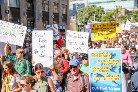 'Fridays for Future' climate change protest in Toronto, Canada. Foto stock