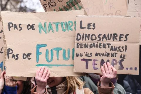 Fridays For Future - Climate Protest in Paris, France - 10 Mar 2023 Stock Photos