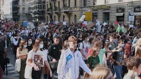 Fridays for Future - Milan - October 1, 2021 Vidéo 162103155