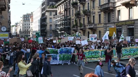 Fridays for Future - Milan - October 1, 2021 Vidéo 162103190