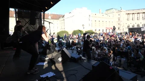 Fridays for Future protest in downtown Vienna 스톡 동영상 218738551