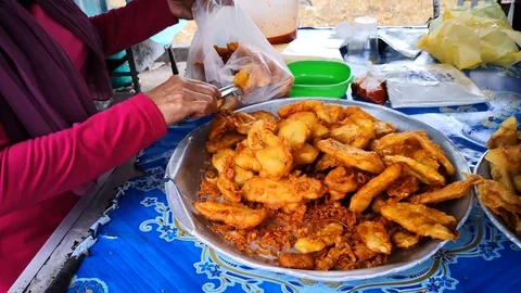 Fried banana traders Stock Footage 107182514
