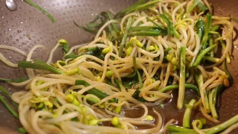 Fried bean sprouts in soy sauce, green bean sprouts and yellow bean sprouts Stock Footage 202235291