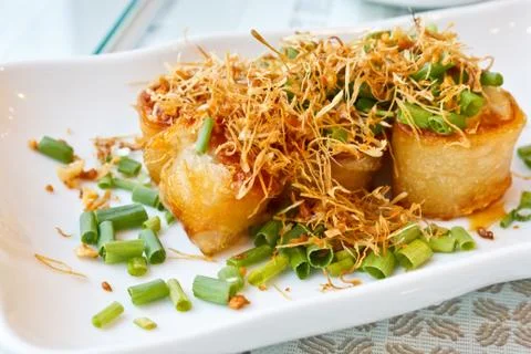 Fried chicken with lemon grass Stock Photos