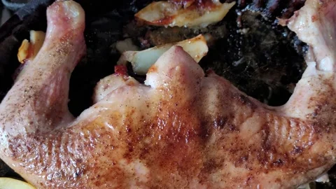 Fried chicken in the oven Video stock 171066907