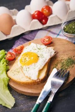 Fried egg in studio Foto stock