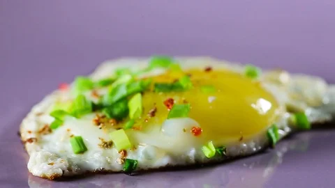 Fried eggs Stock Footage 101442839