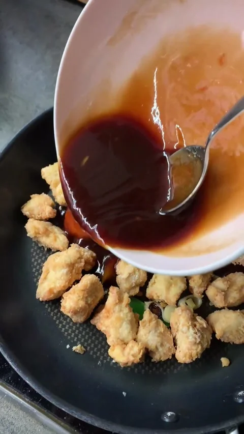 Fried food Video stock 208223030