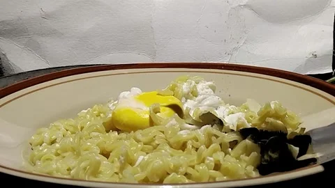 Fried Indomie in outdoor Stock Footage 308250081