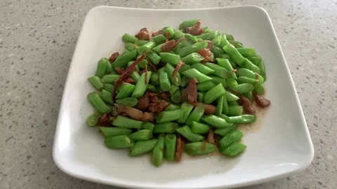 Fried long bean with pork and ginger Stock Footage 165089054