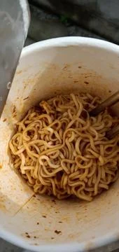 Fried Noodles In A Cup Foto stock