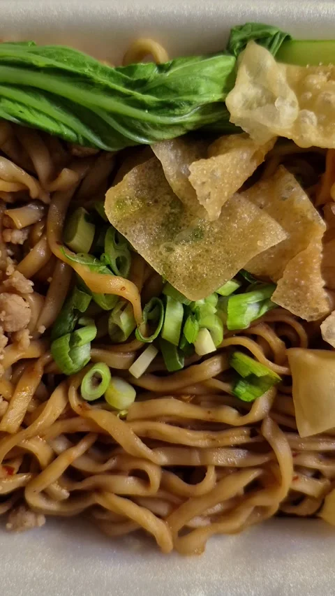 Fried noodles Stock Footage 313823663