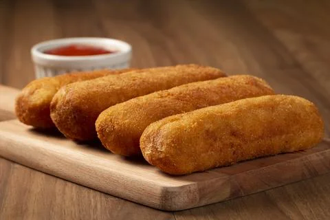 Fried risoles or Risol. Risoles stuffed with cheese and ham. Foto stock