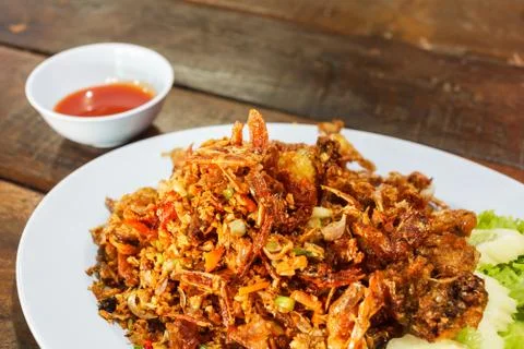 The fried soft shell crab with garlic Foto stock