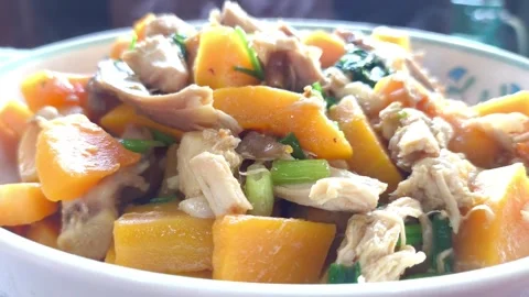 Fried squash butternut Vídeo Stock 334310509