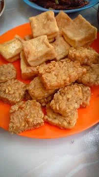 Fried tempe Stock Photos