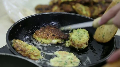  Fried vegetable omelettes Stock Footage 79536099