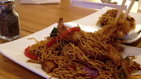Fried yellow noodles with vegetable Stock Footage 47731607