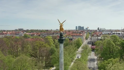 The Friedensengel in Munich Video stock 114761144