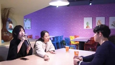 Friendly Conversation at University Cafeteria in Da’an District, Taipei 스톡 동영상 281077644