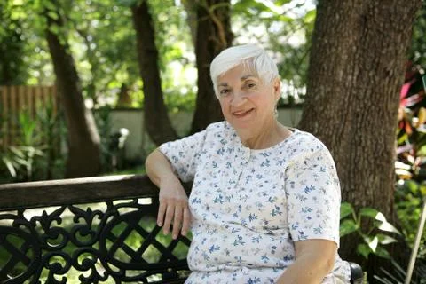 Friendly Senior in Park Foto stock
