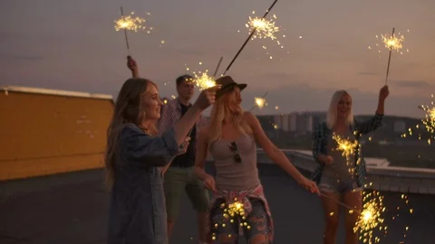 Friends are dancing on the evening open air party 스톡 동영상 119010553