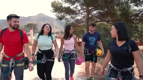 Friends do a Via Ferrata mountain climbing in Cartagena, Spain Vídeos de archivo 241908017