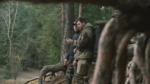 Friends forest camping trip5 Video stock 128915530