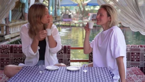 Friends have fun talking on an excursion in Alanya, Turkey. Stock Footage 219927479