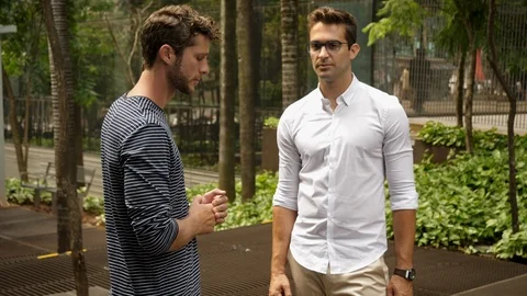 Friends playing 스톡 동영상 93874355