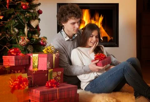 Friends sharing gift Foto stock