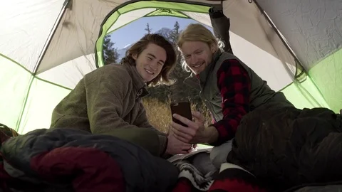 Friends Take A Selfie Inside Tent On Winter Trip, Mountain Peak In Background Vídeos de archivo 72391730