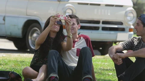Friends taking a picture Stock-Footage 62345363
