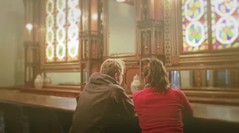 Friends talking Video stock 34299014