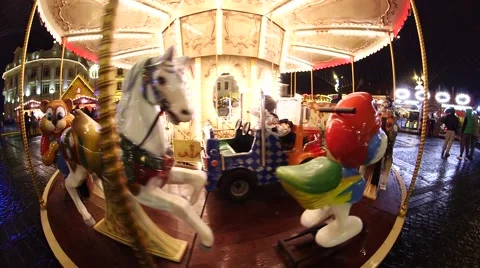 Frightening carousel that spins empty Stockbeeldmateriaal 55089379