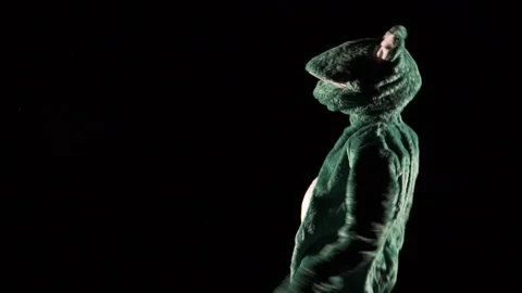 Frog man dancing 2 Vídeos de archivo 89627765